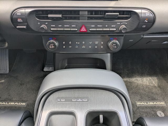 Certified 2026 Hyundai Palisade XRT Pro AWD/4WD image 19