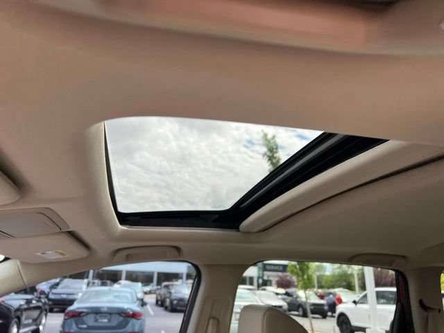 Used 2017 Honda CR-V Touring image 26