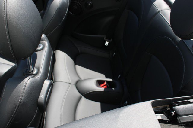 Used 2019 MINI Cooper S w/ Premium Package image 48