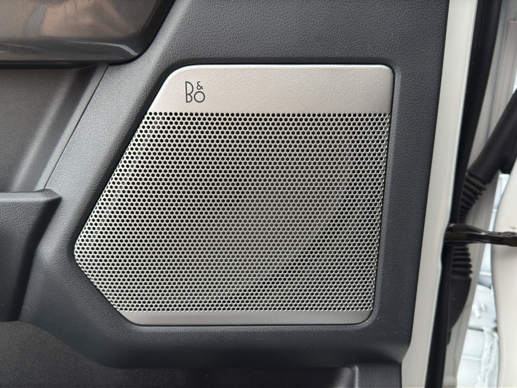 Used 2023 Ford F150 Lariat w/ Equipment Group 502A High image 15