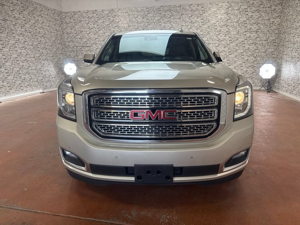 Used 2016 GMC Yukon SLT w/ HD Trailering Package RWD image 2