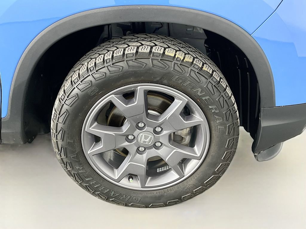 Used 2024 Honda Passport TrailSport image 37