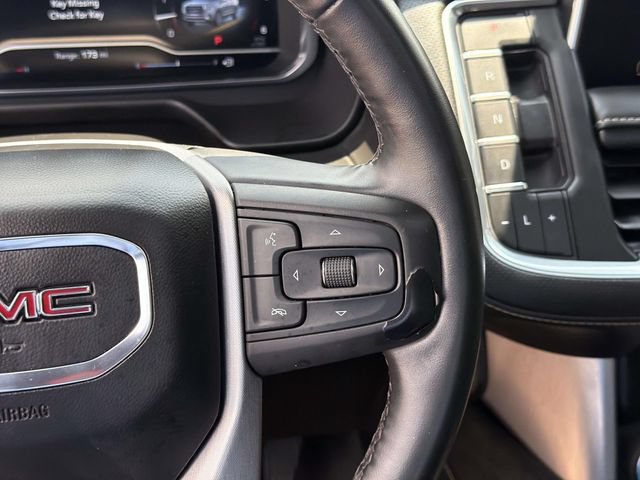 Used 2023 GMC Yukon SLT w/ SLT Premium Package RWD image 30
