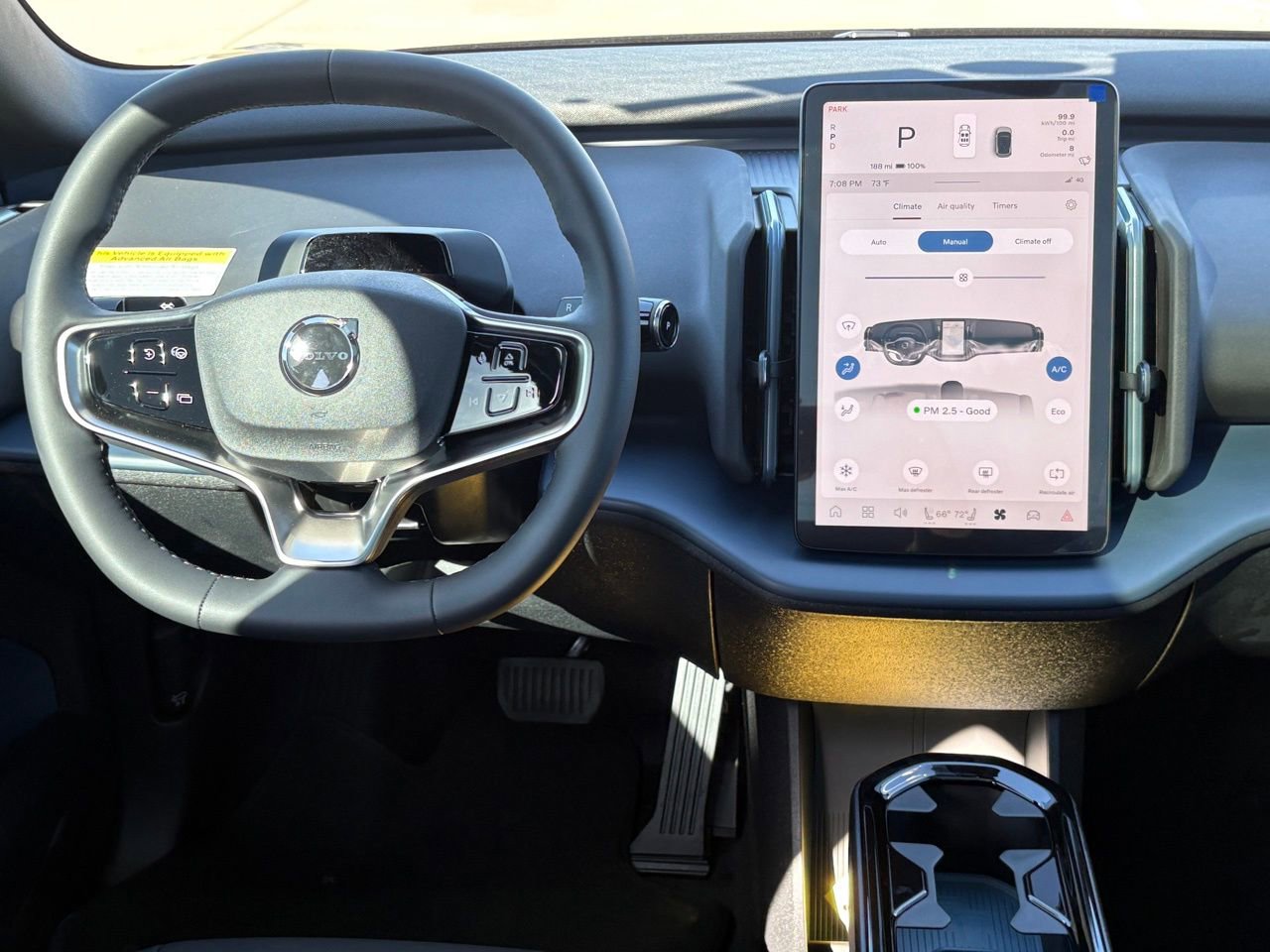 New 2026 Volvo EX30 Plus w/ Protection Package Premier image 11