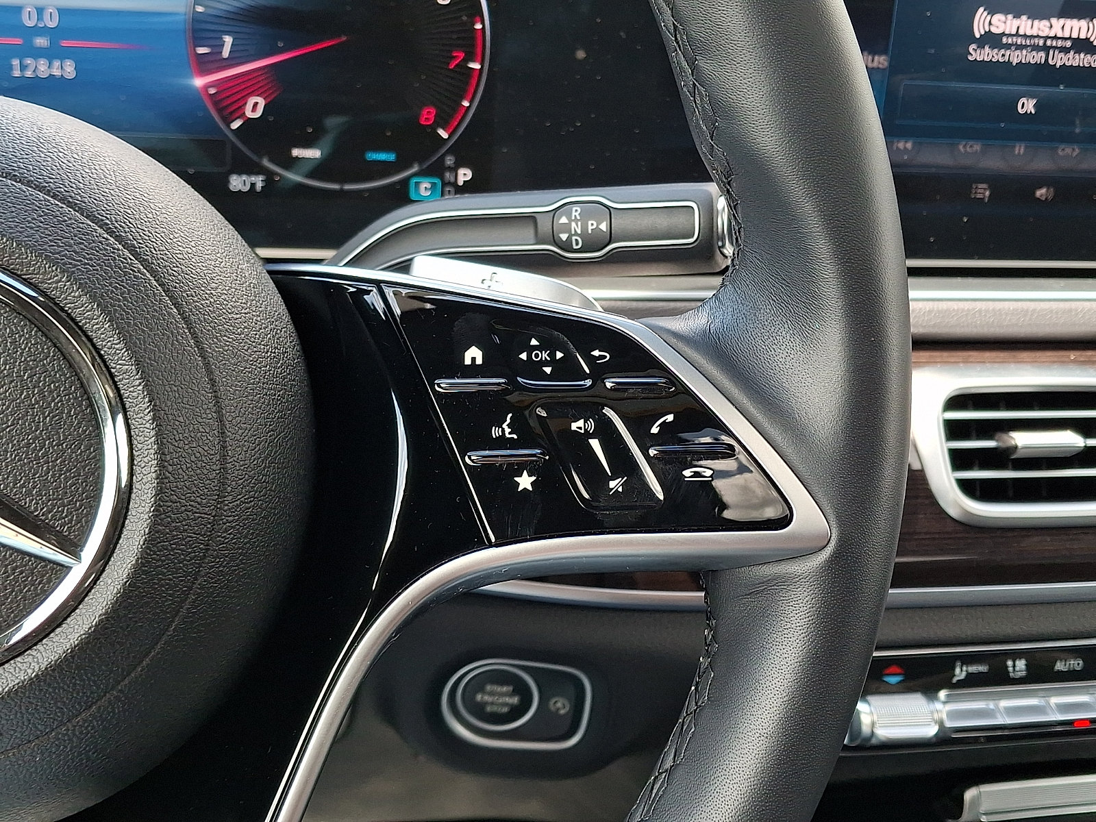 Used 2025 Mercedes-Benz GLE 350 4MATIC image 22