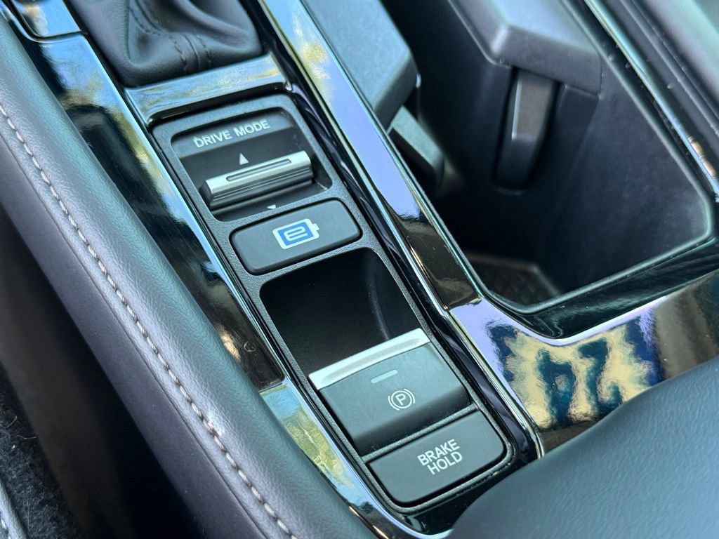 Used 2024 Honda Accord Touring image 29