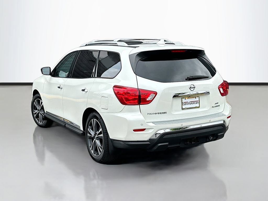 Used 2020 Nissan Pathfinder Platinum w/ Cargo Package AWD/4WD image 3