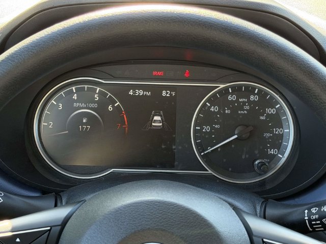 Used 2024 Nissan Versa SV FWD image 25