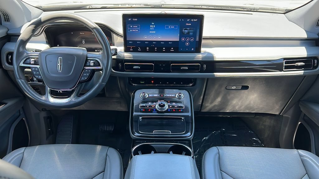 Certified 2023 Lincoln Nautilus Reserve w/ Equipment Group 201A AWD/4WD image 9