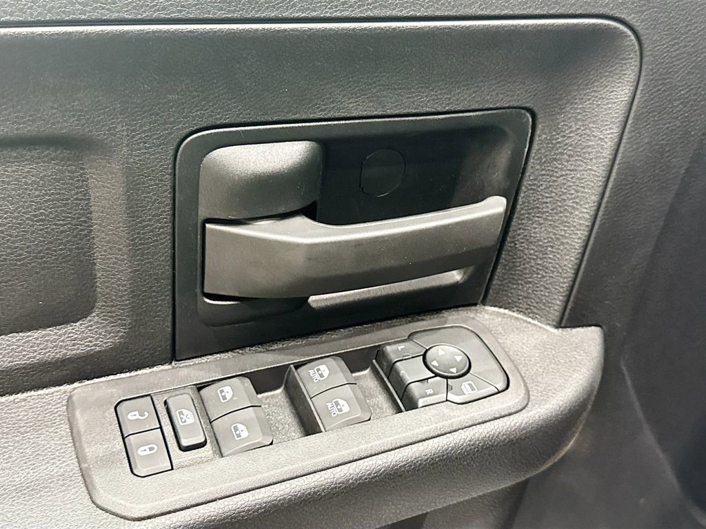 New 2026 RAM 5500 Tradesman w/ Chrome Appearance Group image 15