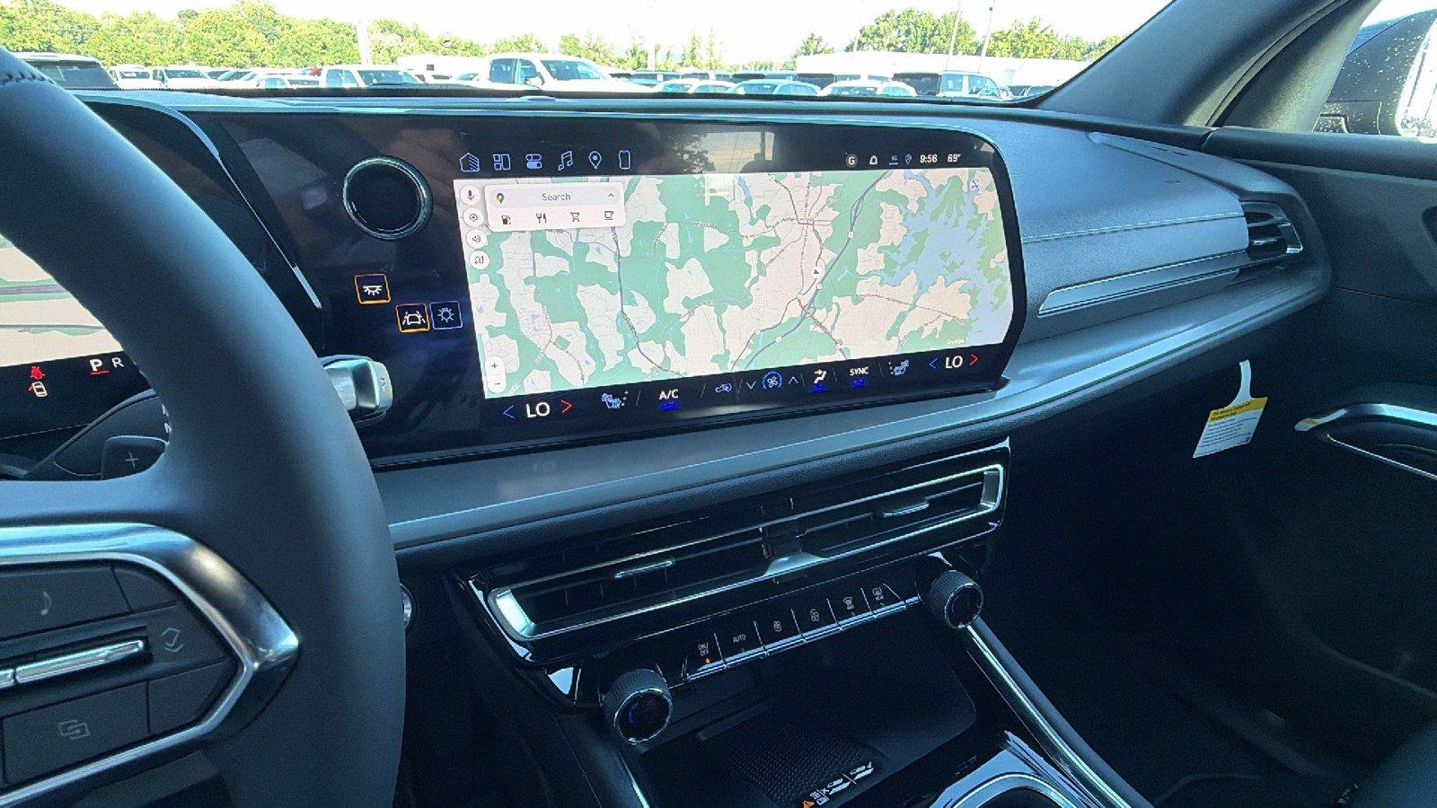 New 2027 Chevrolet Traverse LT FWD image 27