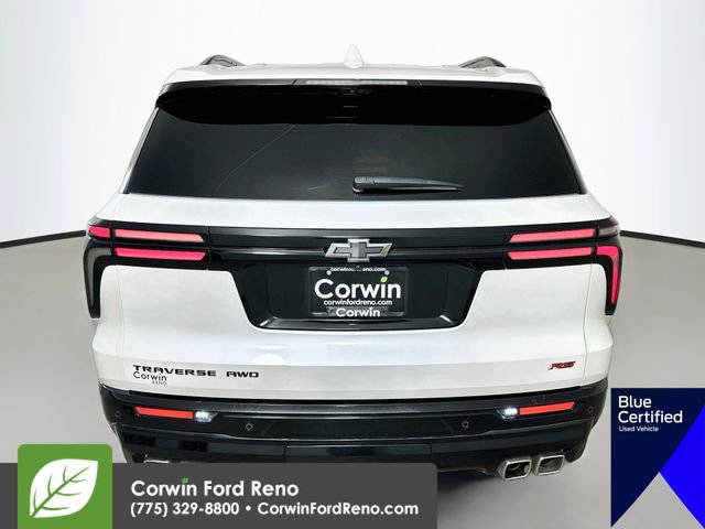 Used 2024 Chevrolet Traverse RS w/ LPO, Floor Liner Package AWD/4WD image 9