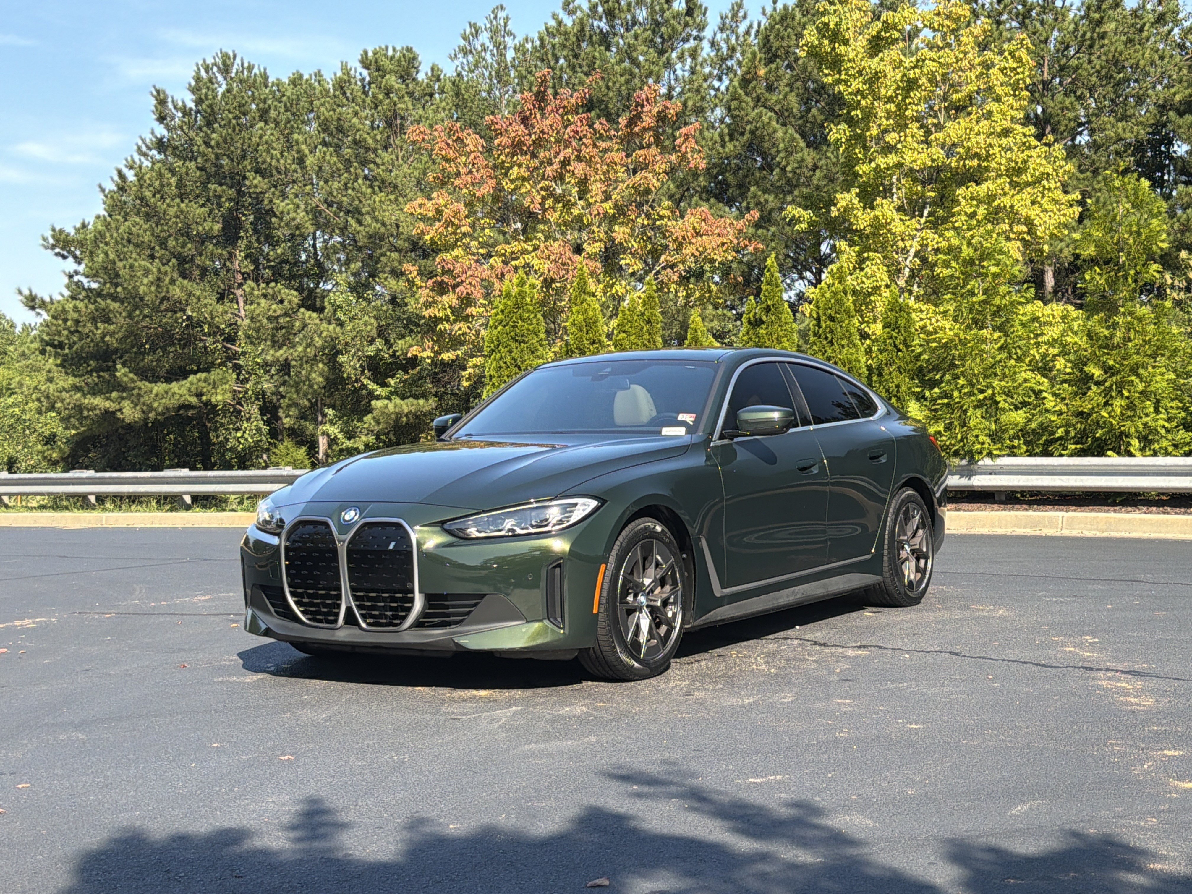 Used 2023 BMW i4 eDrive40 w/ Premium Package RWD image 48