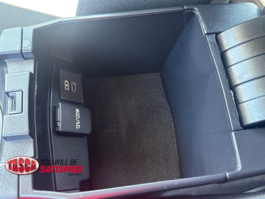Used 2026 Toyota Corolla LE FWD image 45