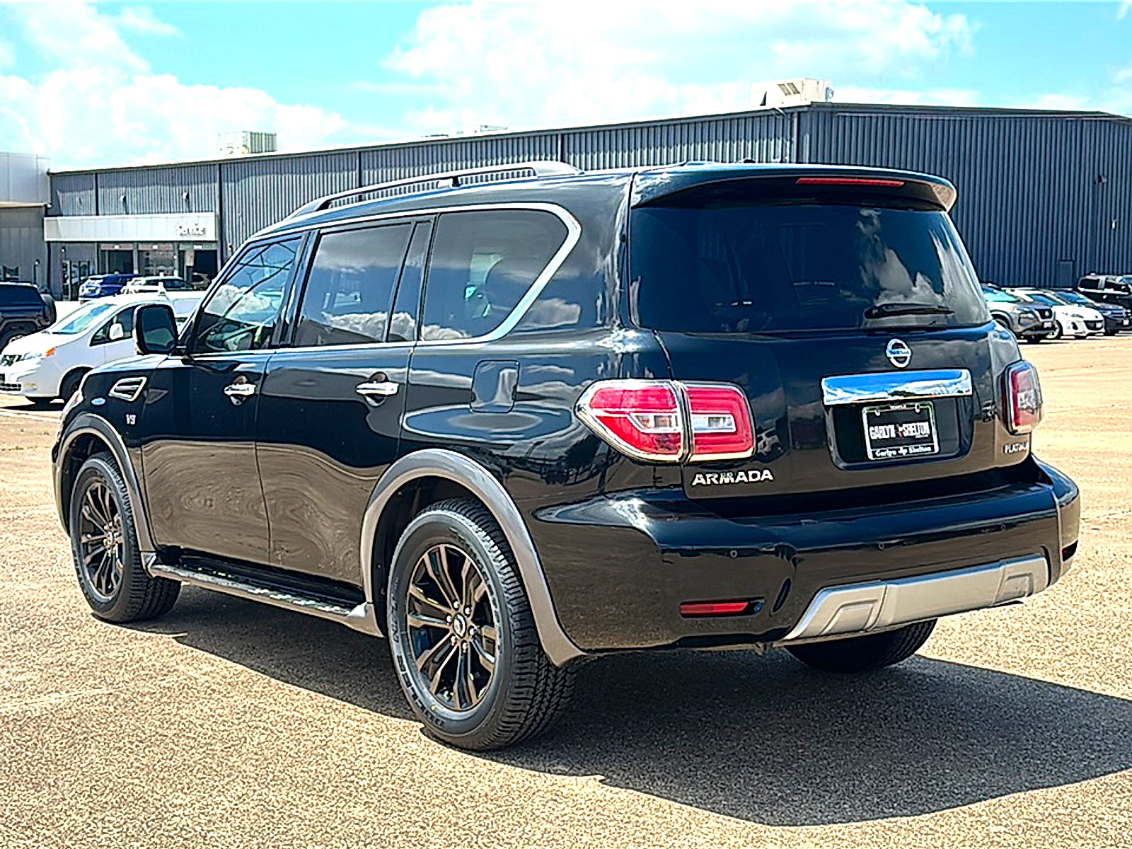 Used 2018 Nissan Armada Platinum RWD image 6