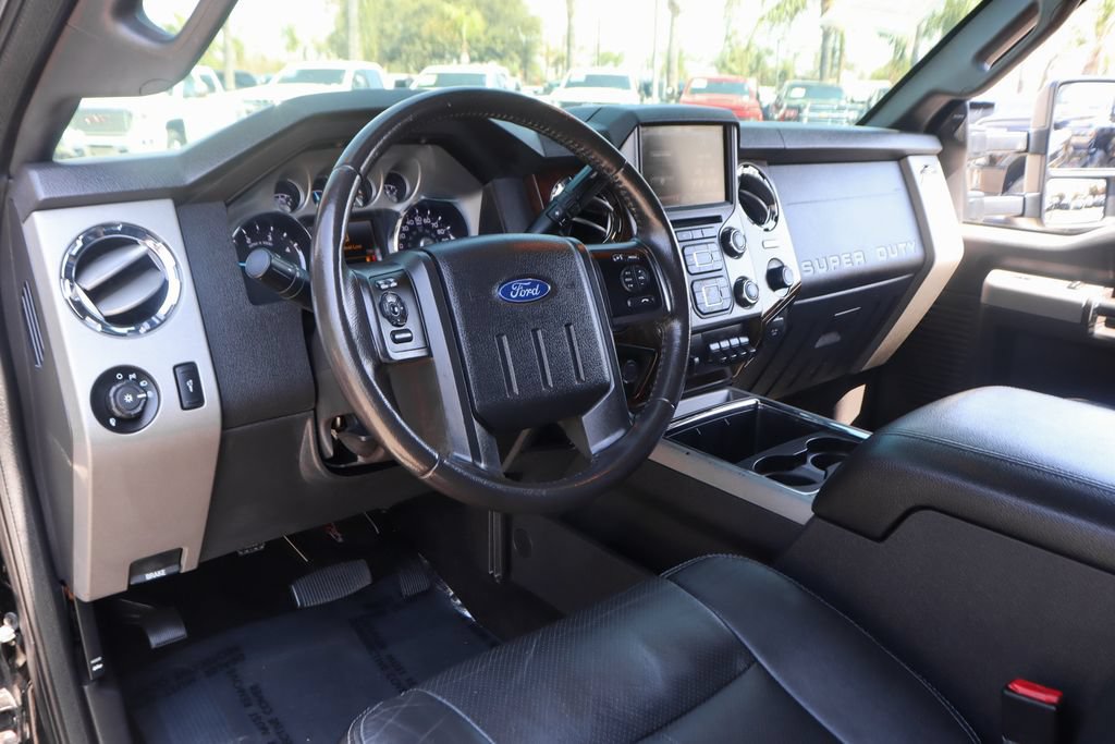 Used 2016 Ford F250 Lariat w/ Lariat Ultimate Package AWD/4WD image 21