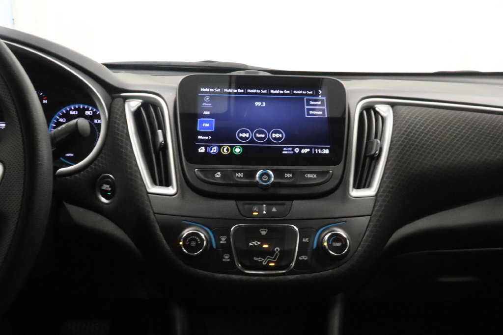 Used 2023 Chevrolet Malibu LS FWD image 20
