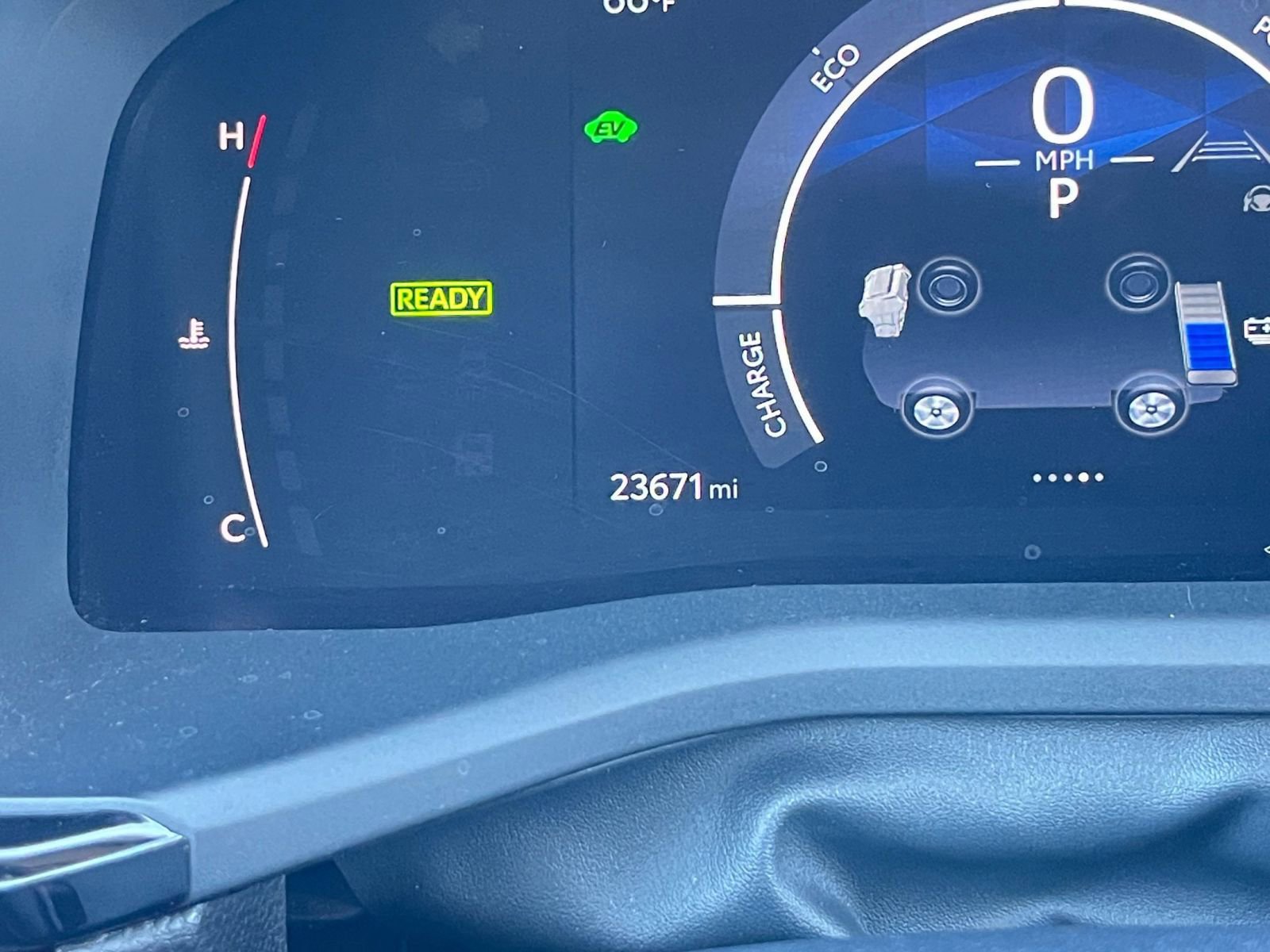 Used 2025 Toyota Camry LE image 46