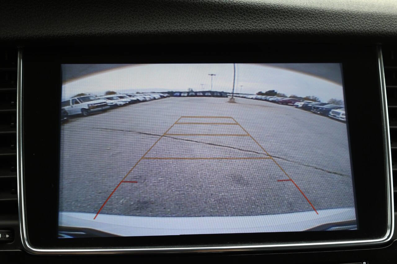 Used 2019 Buick Encore Essence image 22