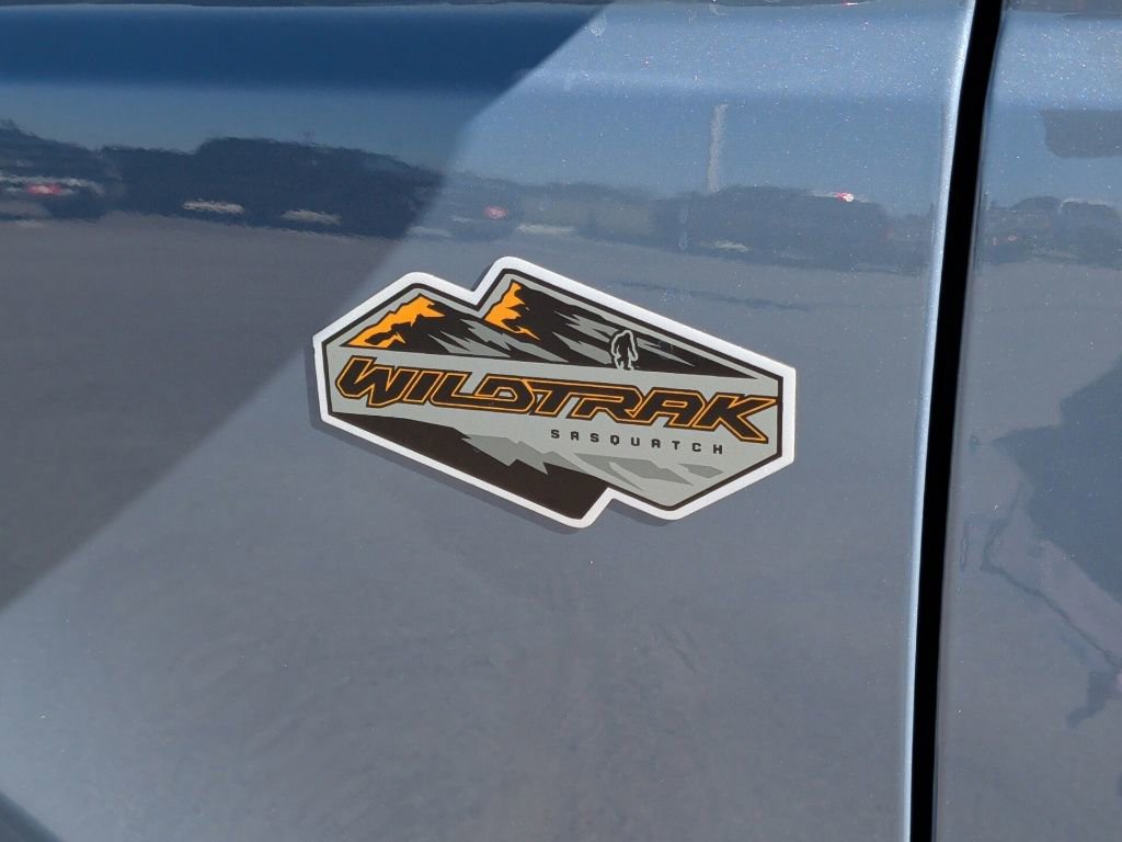 Used 2024 Ford Bronco Wildtrak image 45