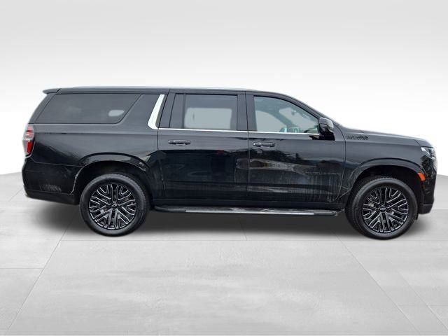 Used 2024 Chevrolet Suburban High Country w/ Max Trailering Package image 13