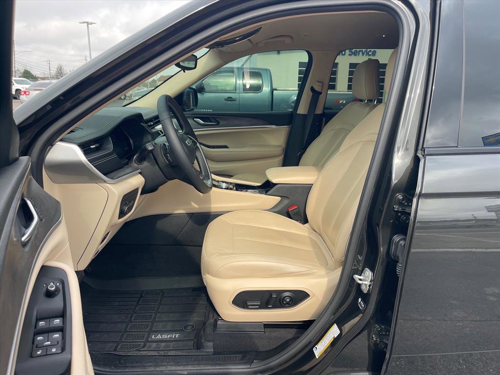 Used 2021 Jeep Grand Cherokee L Limited image 10