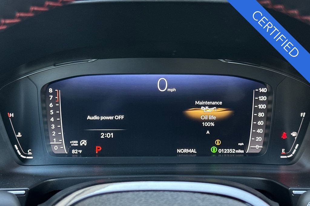 Certified 2025 Honda Pilot Black Edition image 32