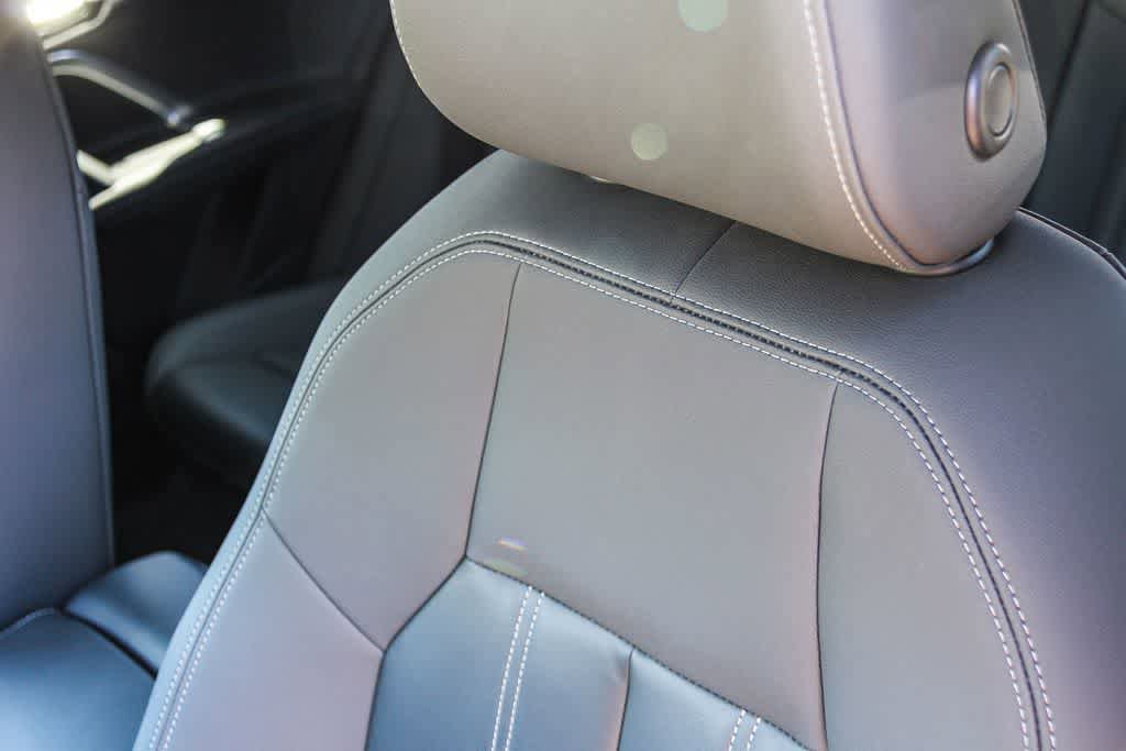 Used 2025 Audi Q5 Premium Plus w/ Premium Plus AWD/4WD image 25