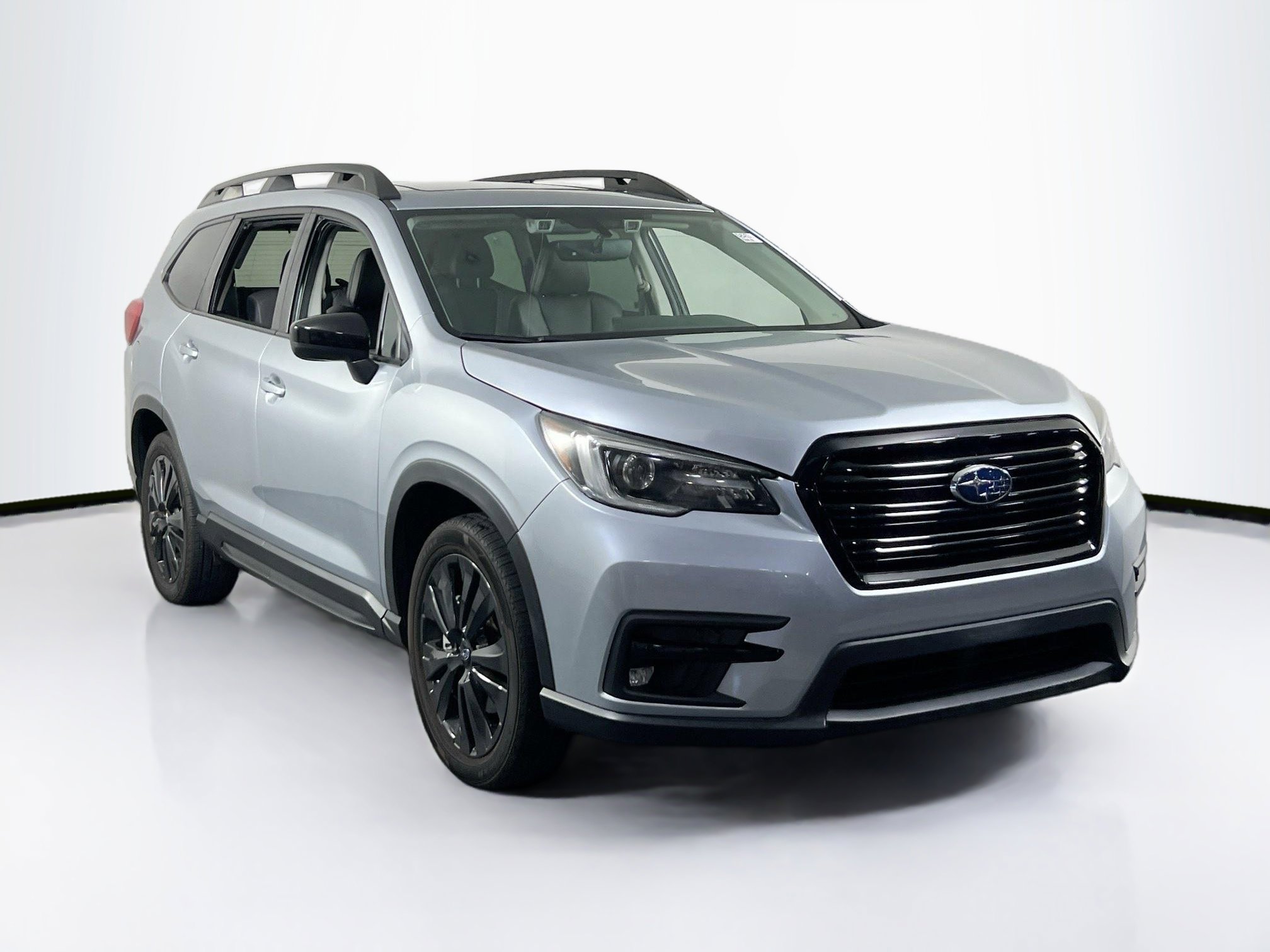 Used 2022 Subaru Ascent Onyx Edition image 3