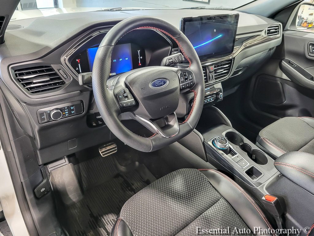Certified 2024 Ford Escape ST-Line w/ Tech Pack #1 FWD image 10