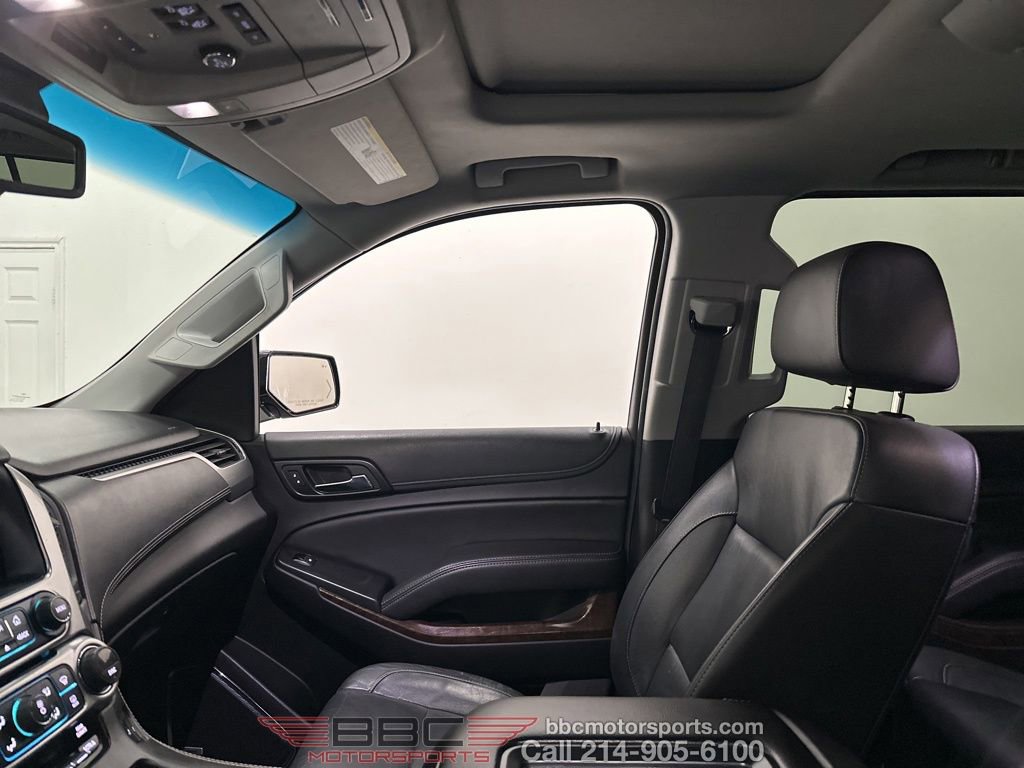 Used 2019 Chevrolet Suburban LT image 34