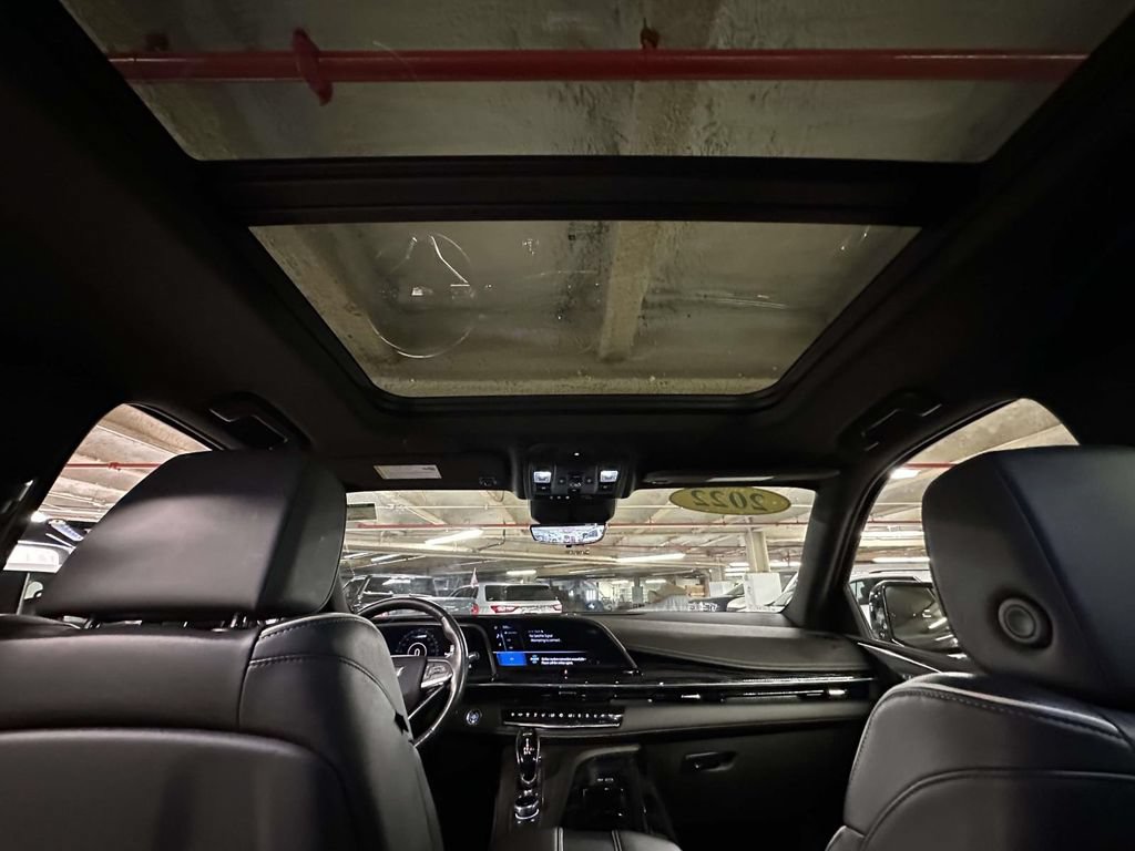 Used 2022 Cadillac Escalade ESV Sport w/ Touring Package AWD/4WD image 15