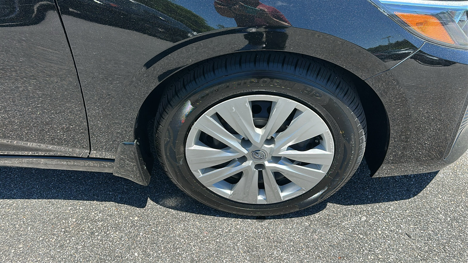 Used 2024 Nissan Sentra S FWD image 8