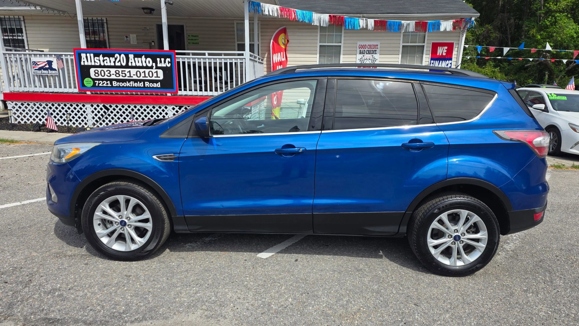 Used 2017 Ford Escape SE w/ Equipment Group 201A