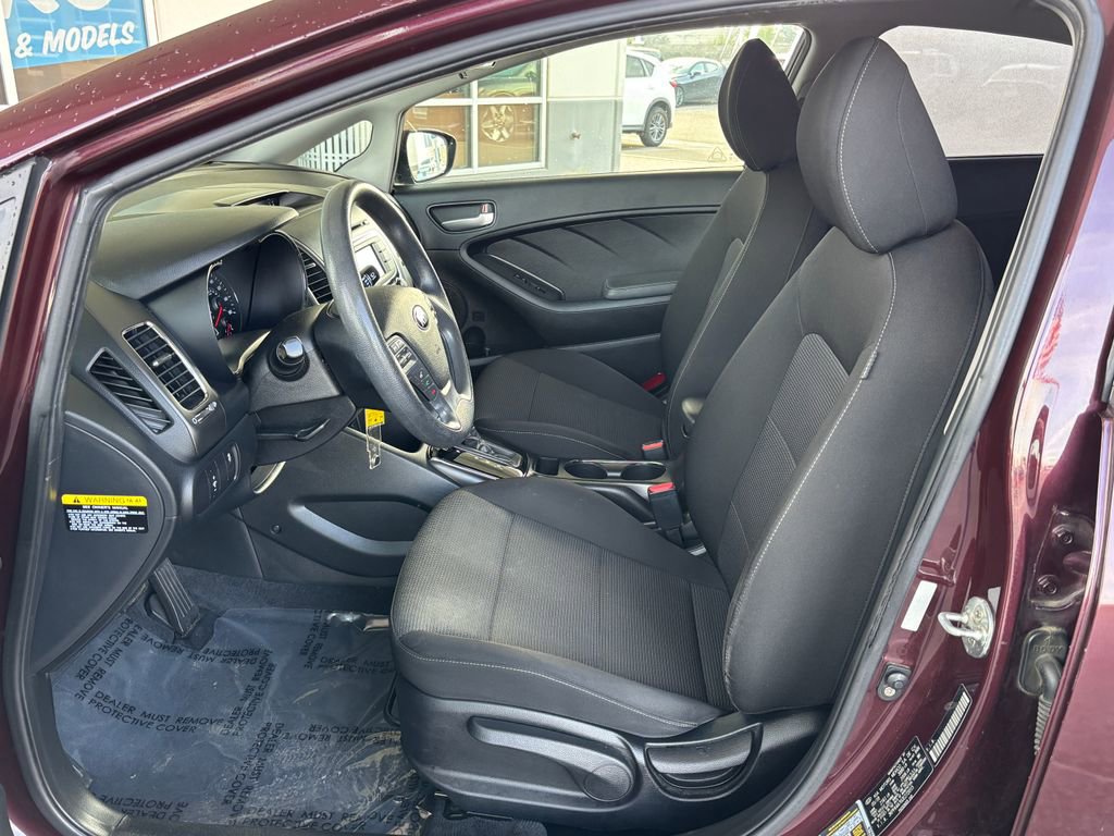 Used 2018 Kia Forte LX w/ LX Rear Camera Package image 18