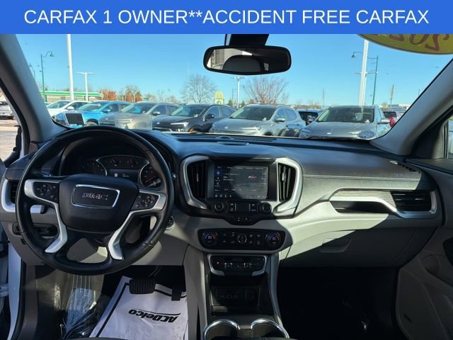 Used 2024 GMC Terrain SLT w/ Infotainment Package II image 20