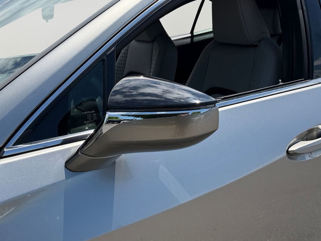 Certified 2020 Lexus UX 250h w/ Accessory Package AWD/4WD image 27