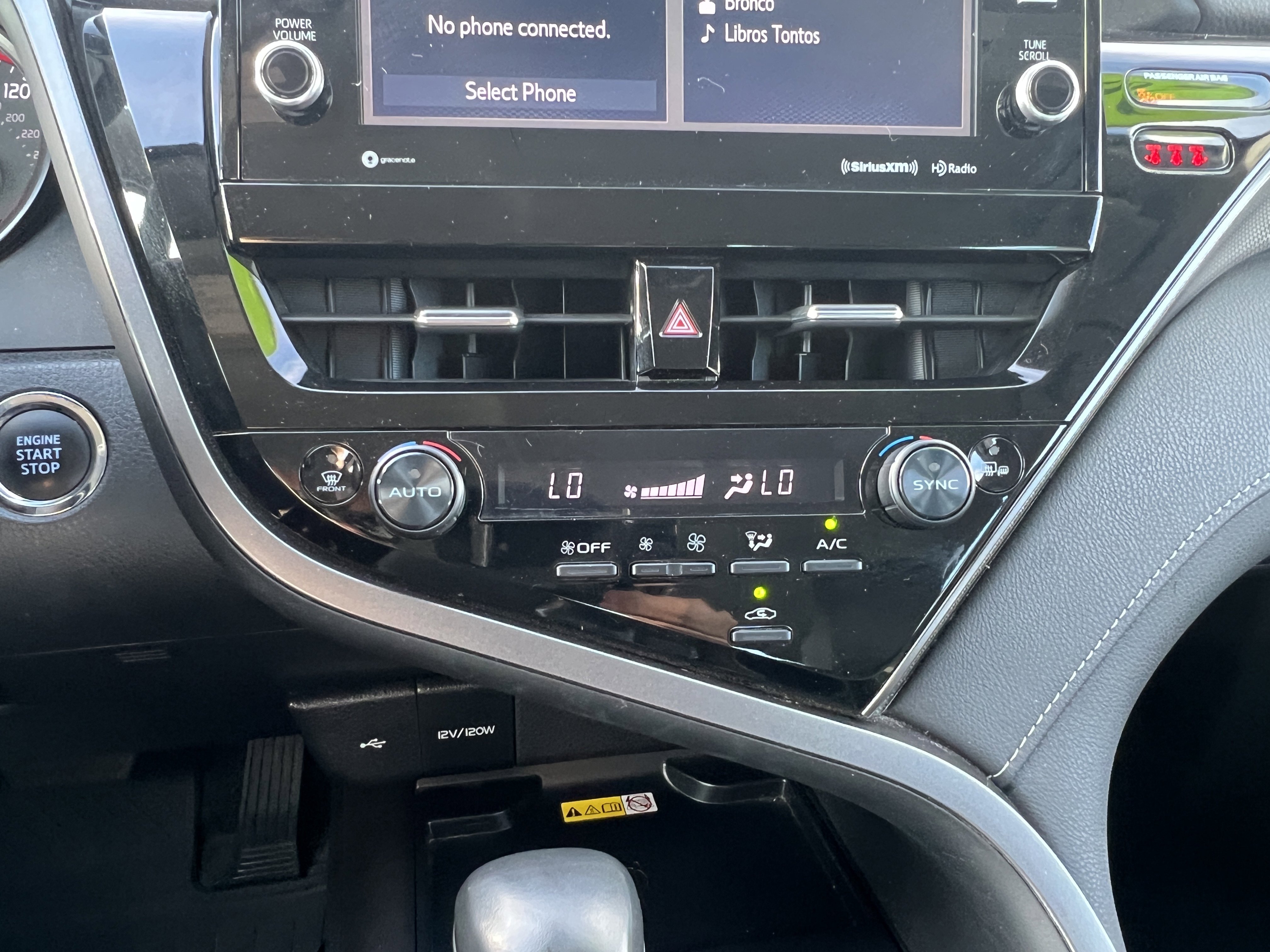 Used 2023 Toyota Camry XSE image 27