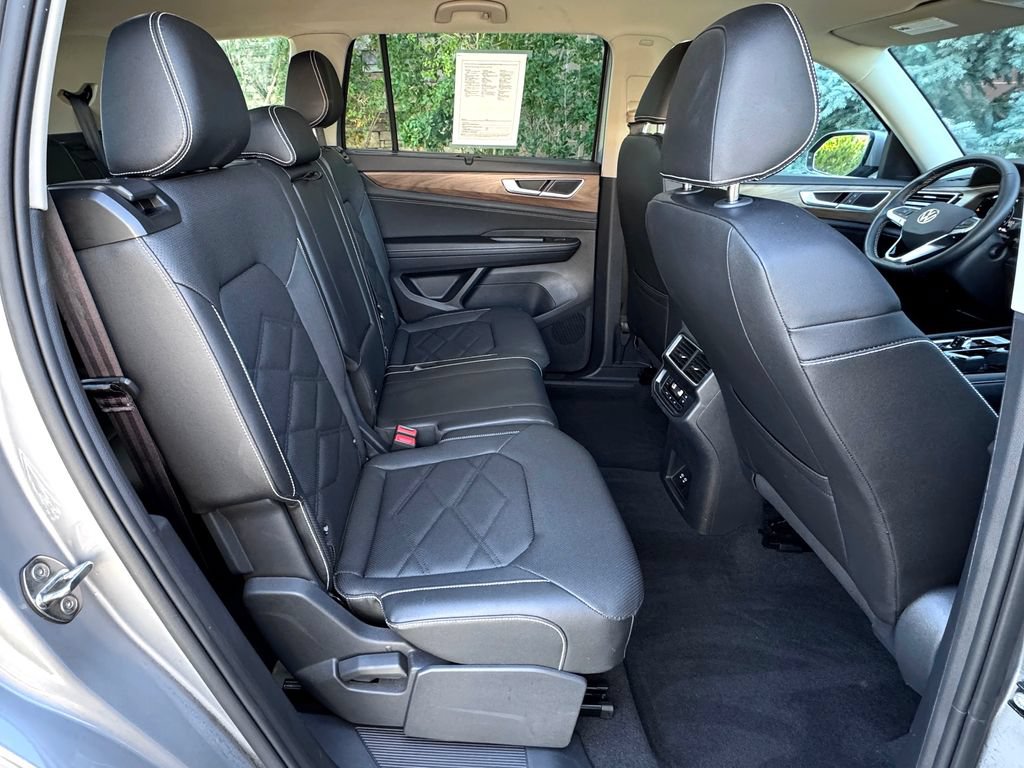 Used 2026 Volkswagen Atlas SE AWD/4WD image 35