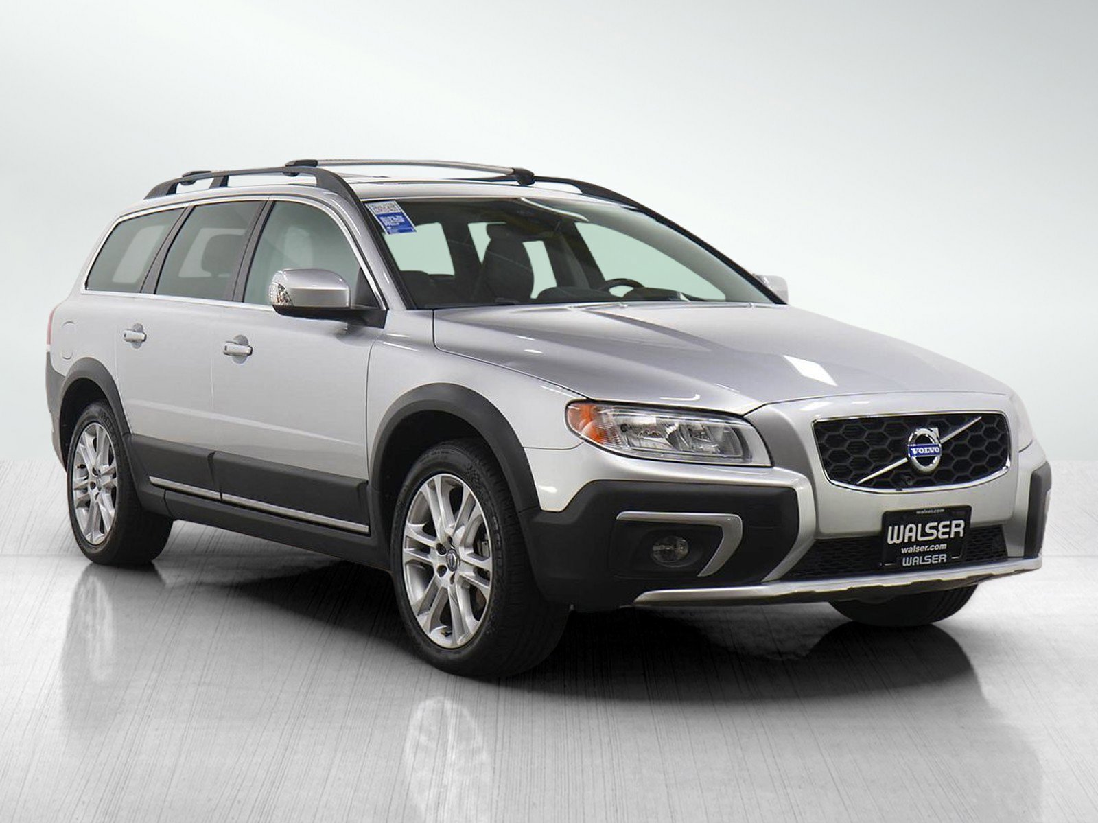 Used 2016 Volvo XC70 T5 Premier w/ Protection Package image 7