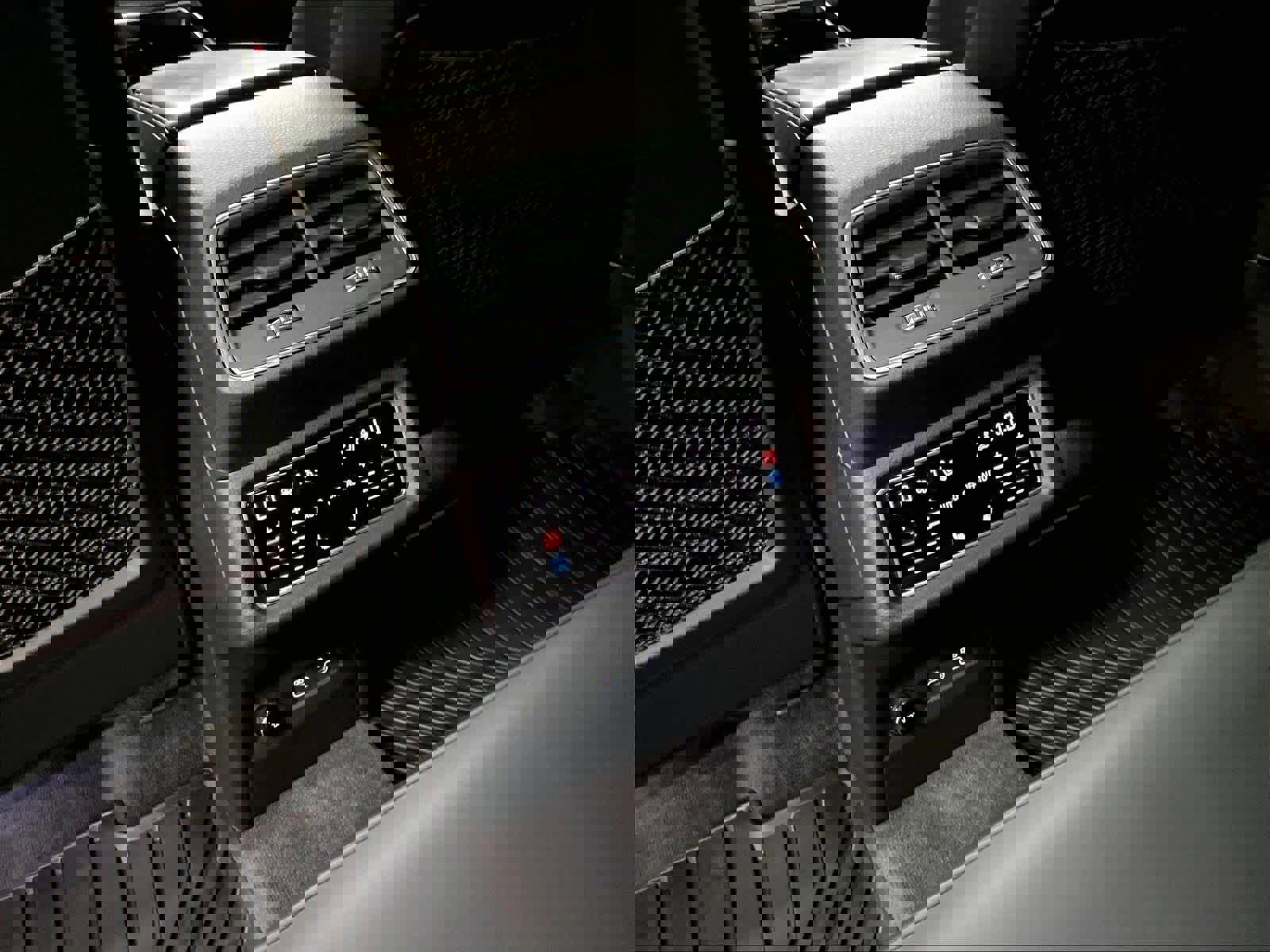 Certified 2024 Audi Q8 e-tron Prestige w/ Prestige Package image 37