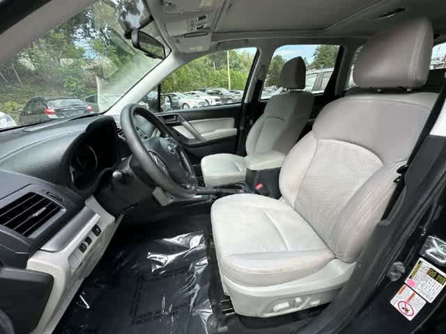 Used 2015 Subaru Forester 2.5i Premium w/ All-Weather Package AWD/4WD image 15