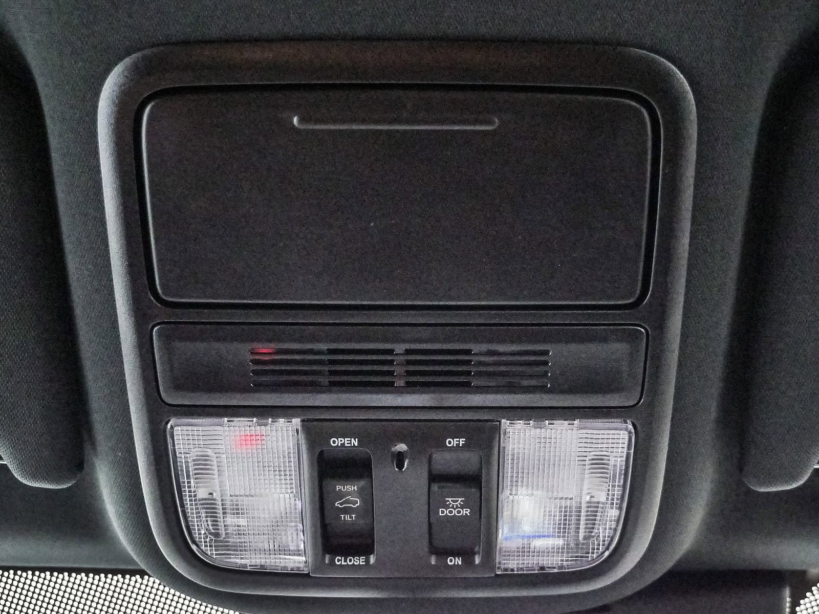 Used 2022 Honda Passport TrailSport image 34