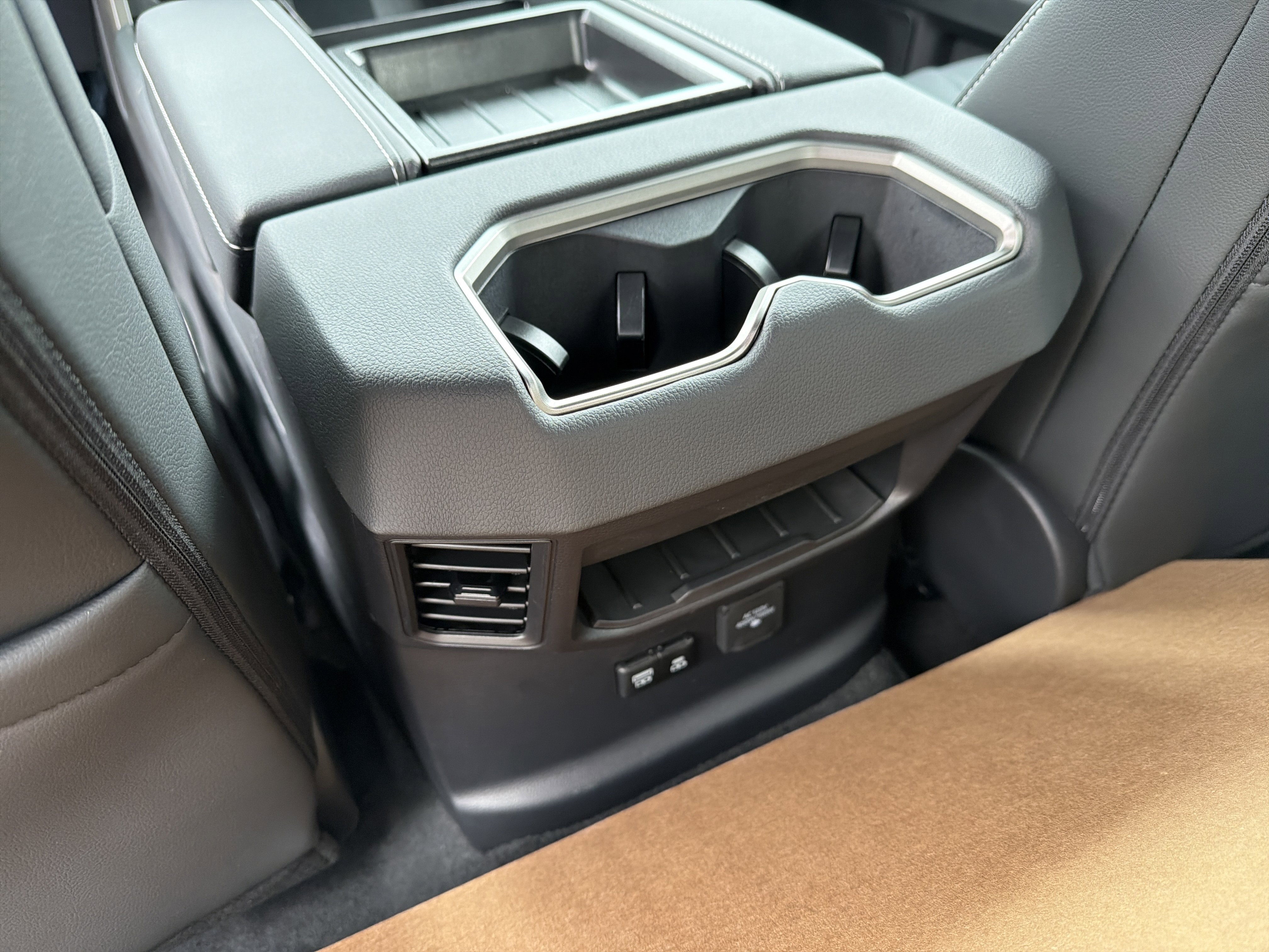 New 2026 Toyota Tundra Limited image 15