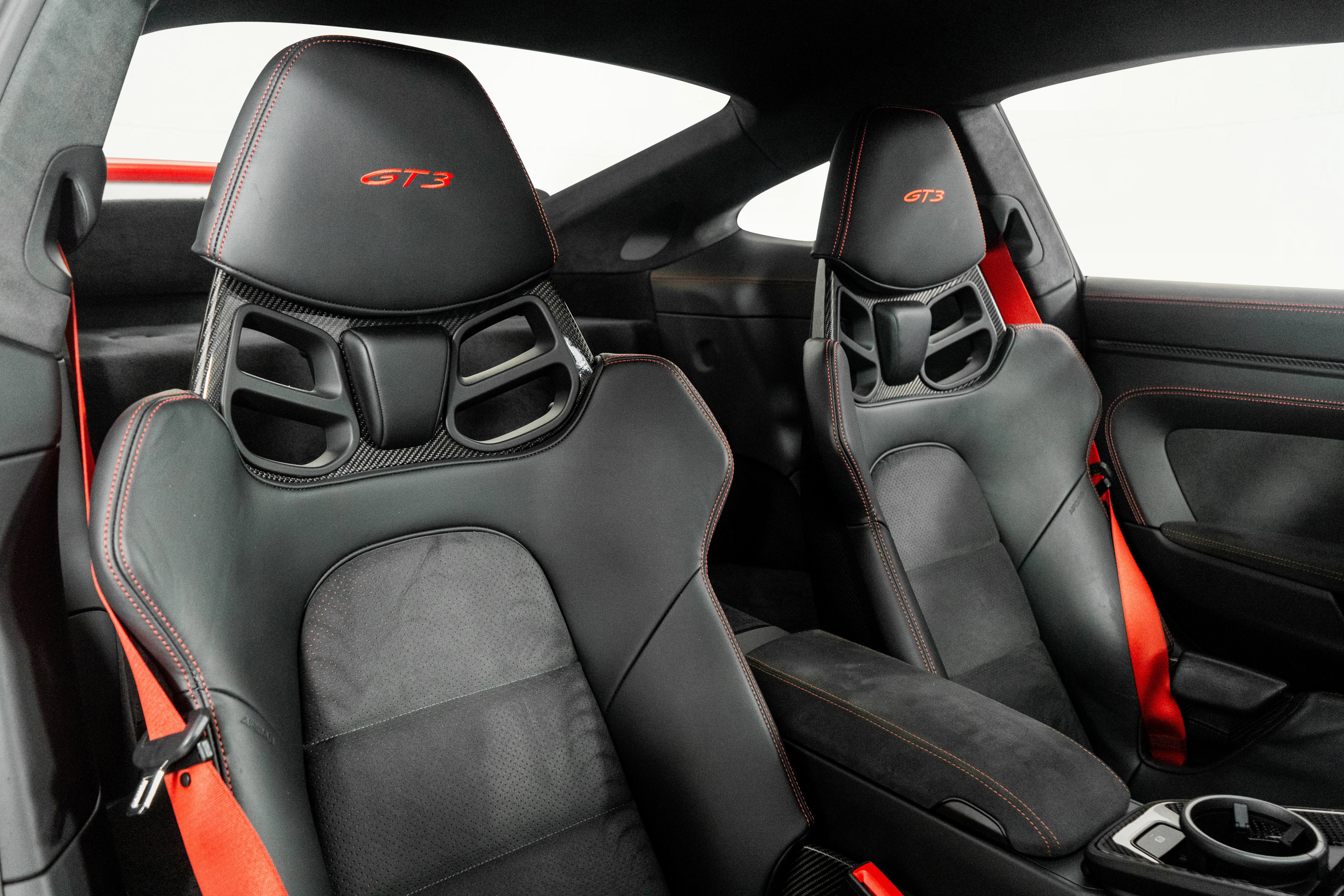 Used 2024 Porsche 911 GT3 RWD image 29