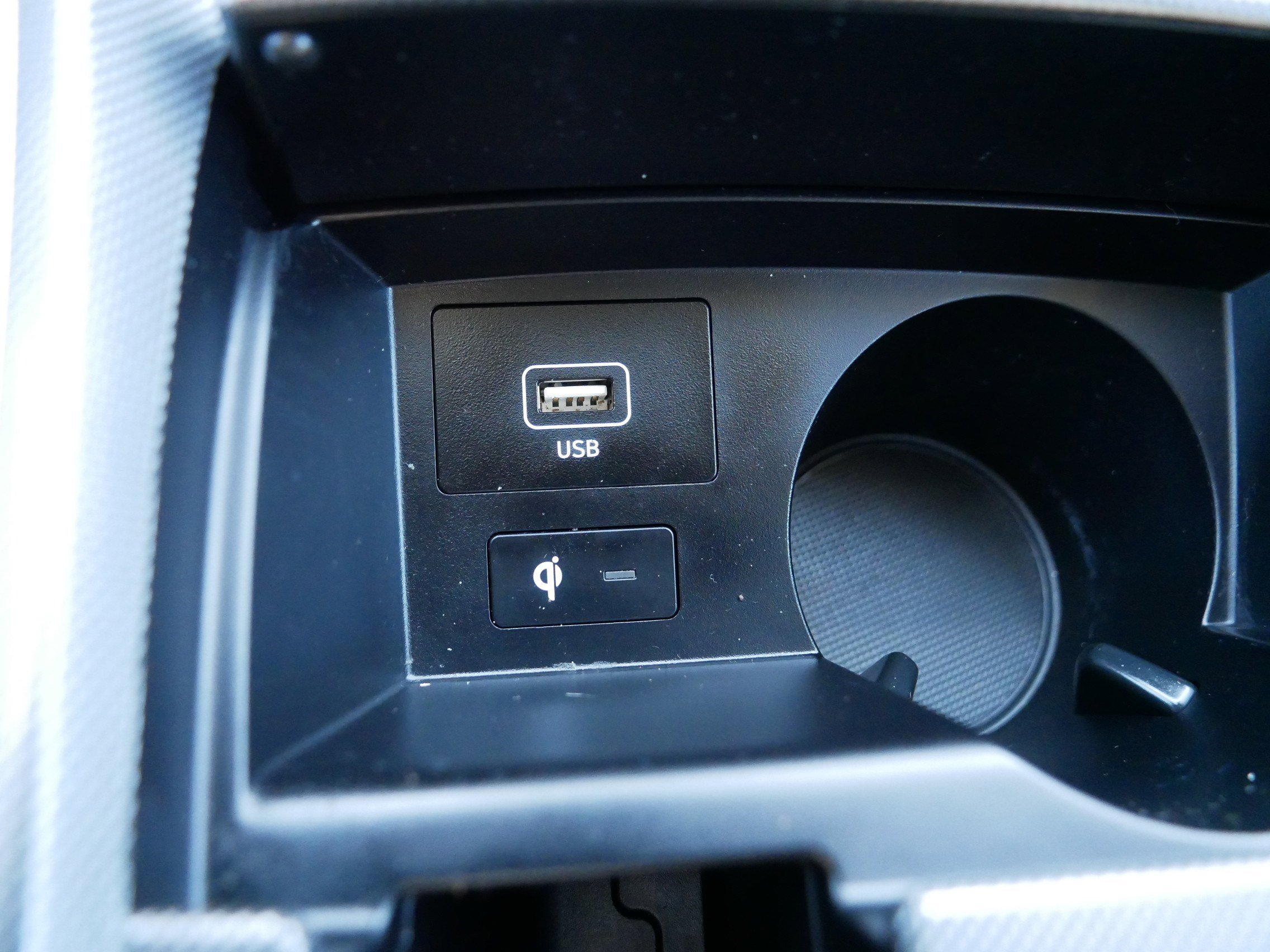 Certified 2023 Hyundai Santa Fe SEL w/ Premium Package image 33