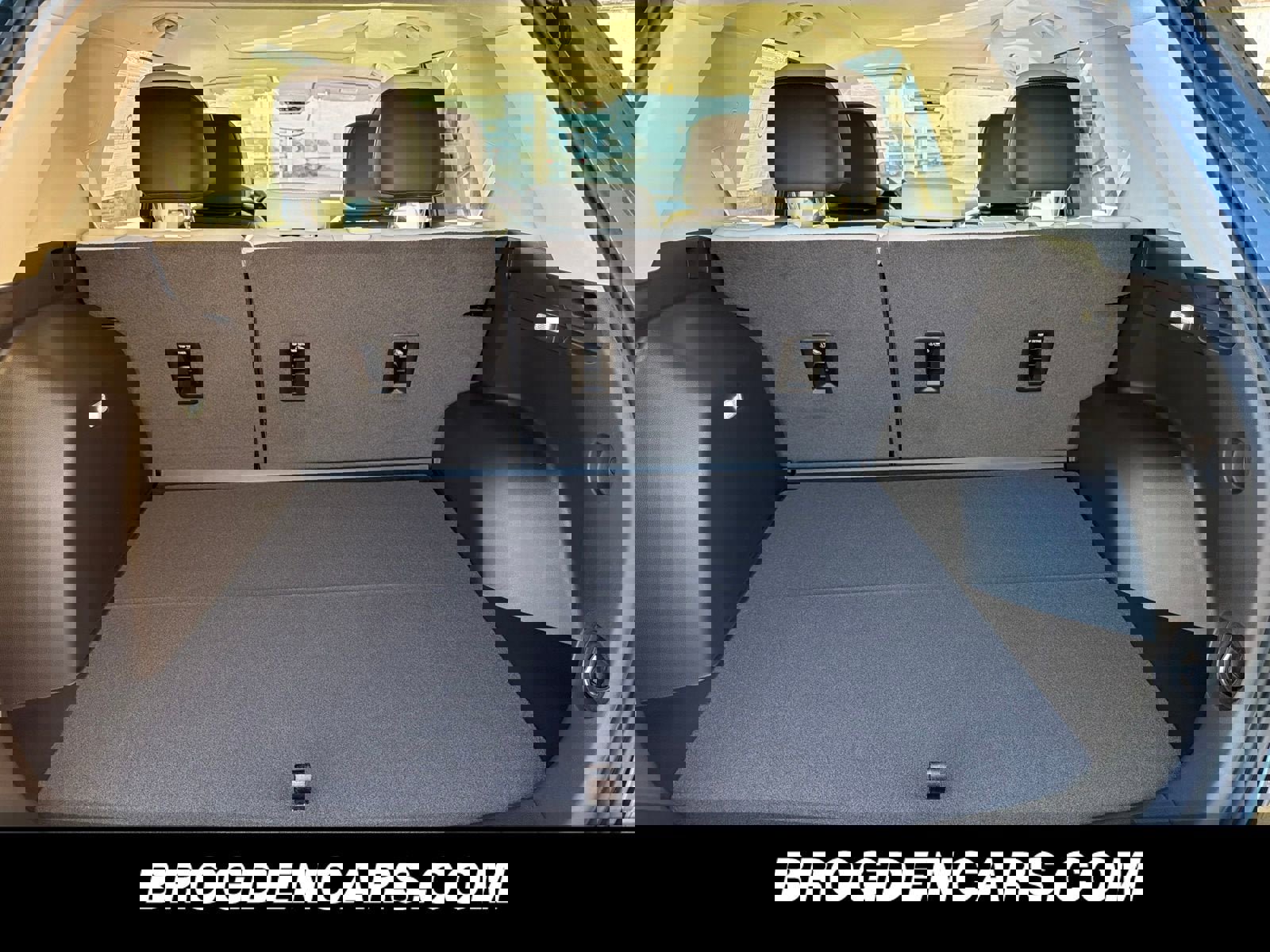 New 2026 GMC Terrain Denali image 8