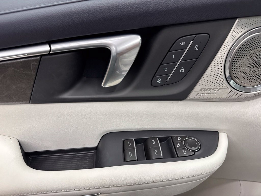 New 2027 Buick Enclave Avenir FWD image 8