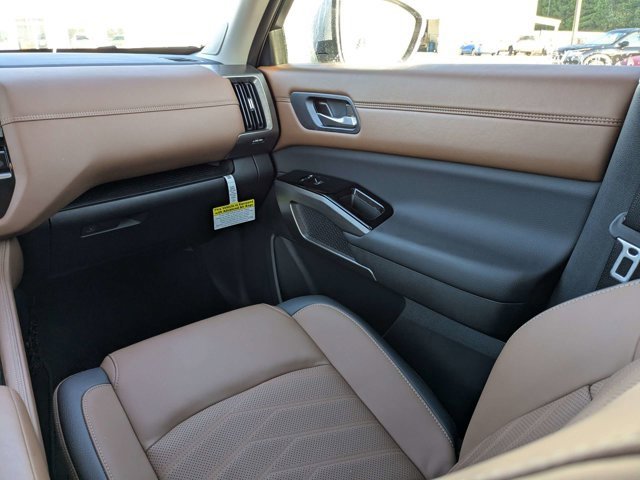 New 2025 Nissan Pathfinder Platinum w/ Cargo Package image 19