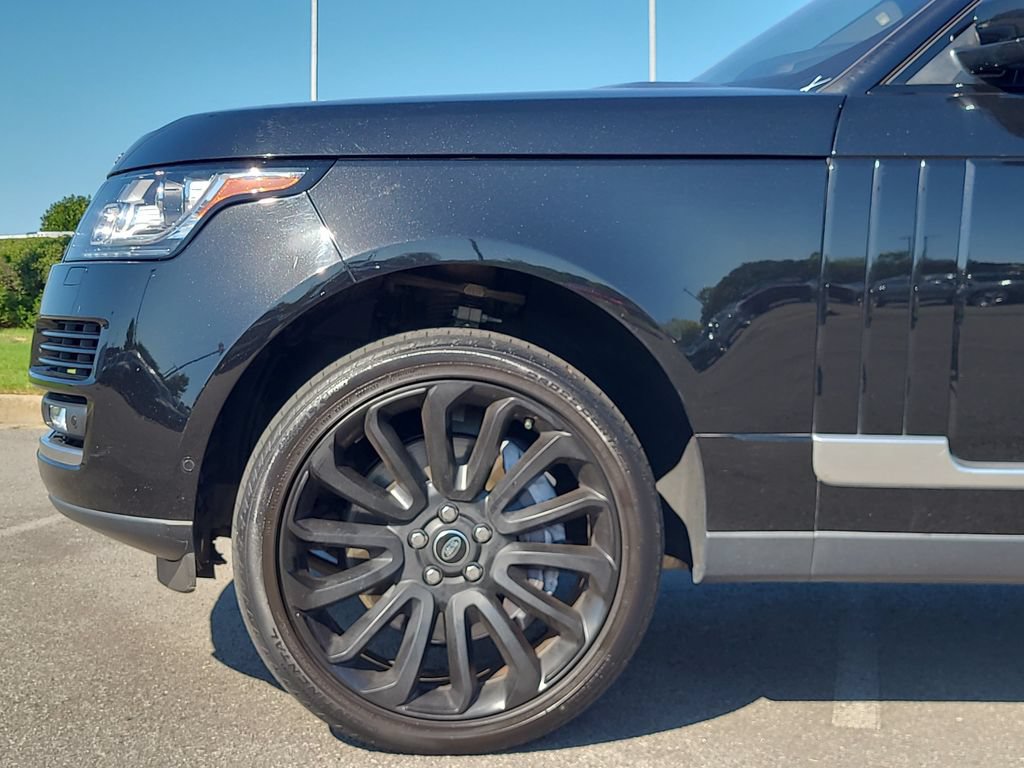 Used 2016 Land Rover Range Rover Supercharged AWD/4WD image 9